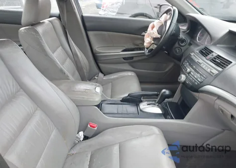 2010 Honda Accord 2.4 Ex-L из США, поврежденный, VIN 1HGCP2F84AA105767